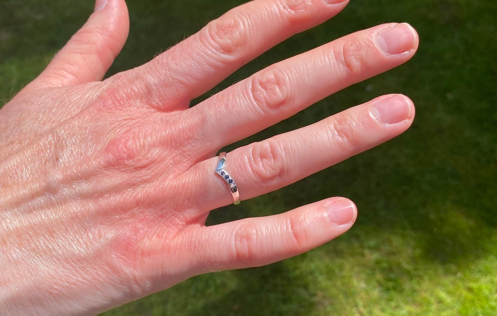 Silber Saphir Wishbone Ring - Multi Stein September Geburtsstein Große Auswahl Verfügbar Silber Saphir Wishbone Ring - Multi Stein September Geburtsstein Große Auswahl Verfügbar von AlanStevenJewellery