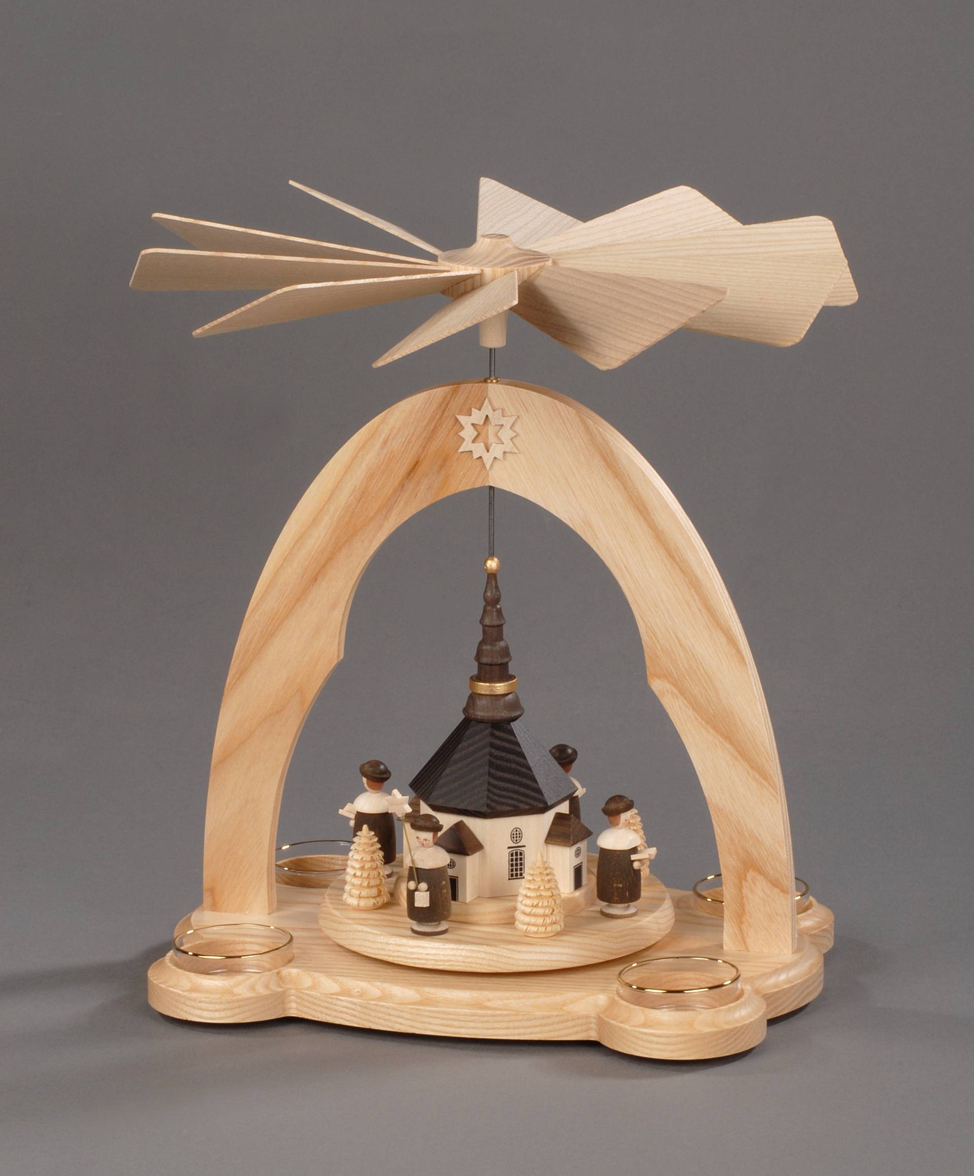 Albin Preissler Weihnachtspyramide "Seiffener Kirche mit Kurrende, Handwerkskunst aus dem Erzgebirge" Weihnachtsdeko aus Eschenholz von Albin Preissler