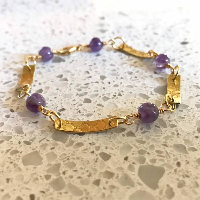Amethyst Und Messing Armband Amethyst Und Messing Armband von AlchemicalDesignsCo