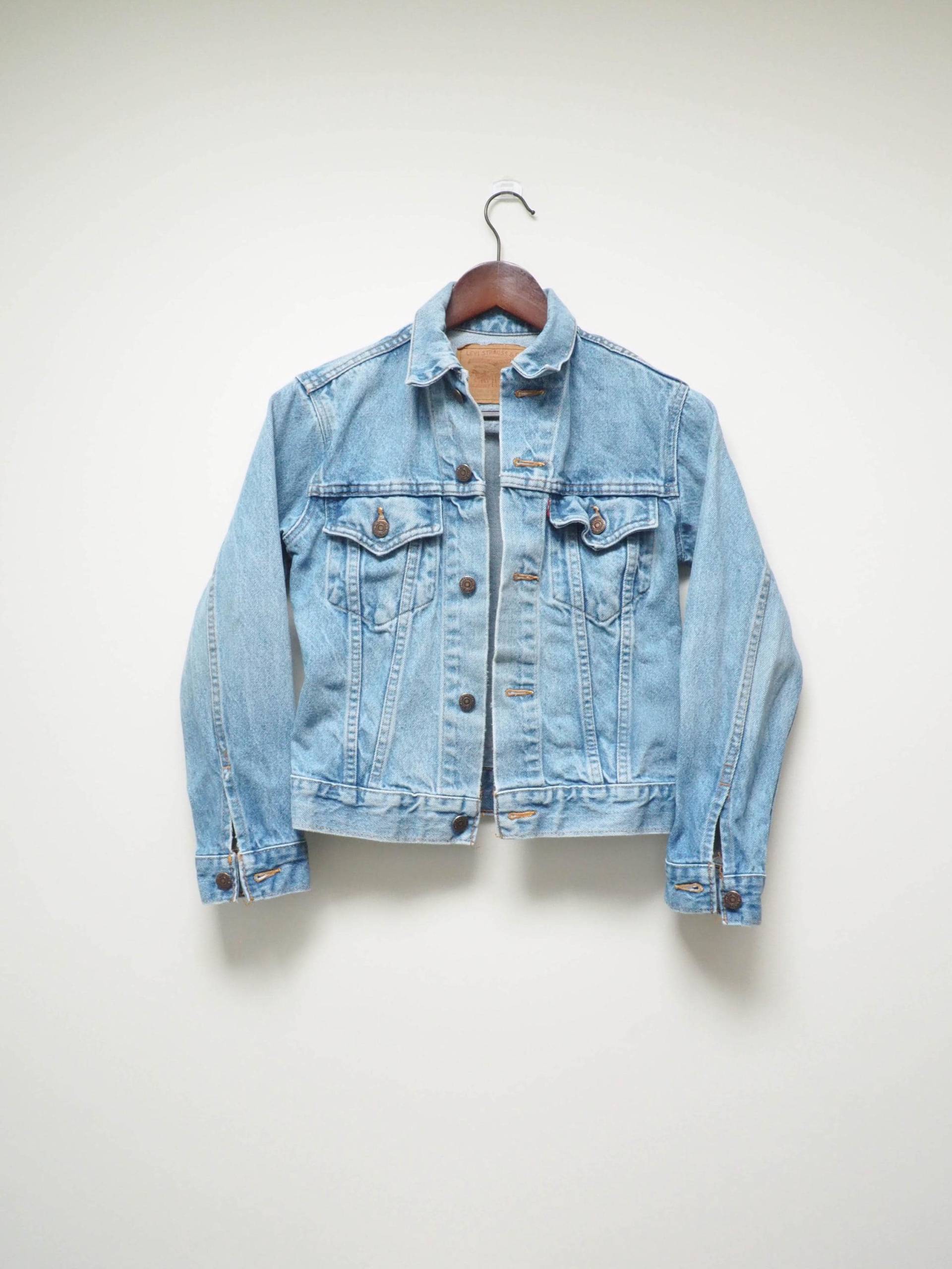 90Er Jahre Levis Jeansjacke - Kleine Größe Vtg Red Tab Jacke Vintage Blaue Herbstmode Schulanfang von AlchemillaMercantile