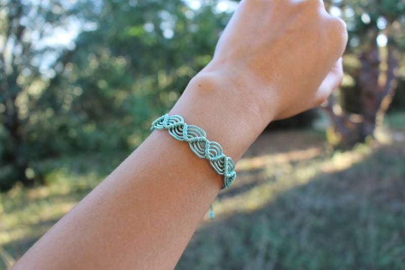 Armband Wellen Farbe Faden Makramee Von Hand Geflochten Verstellbar Armband Wellen Farbe Faden Makramee Von Hand Geflochten Verstellbar von AlchemyByManon