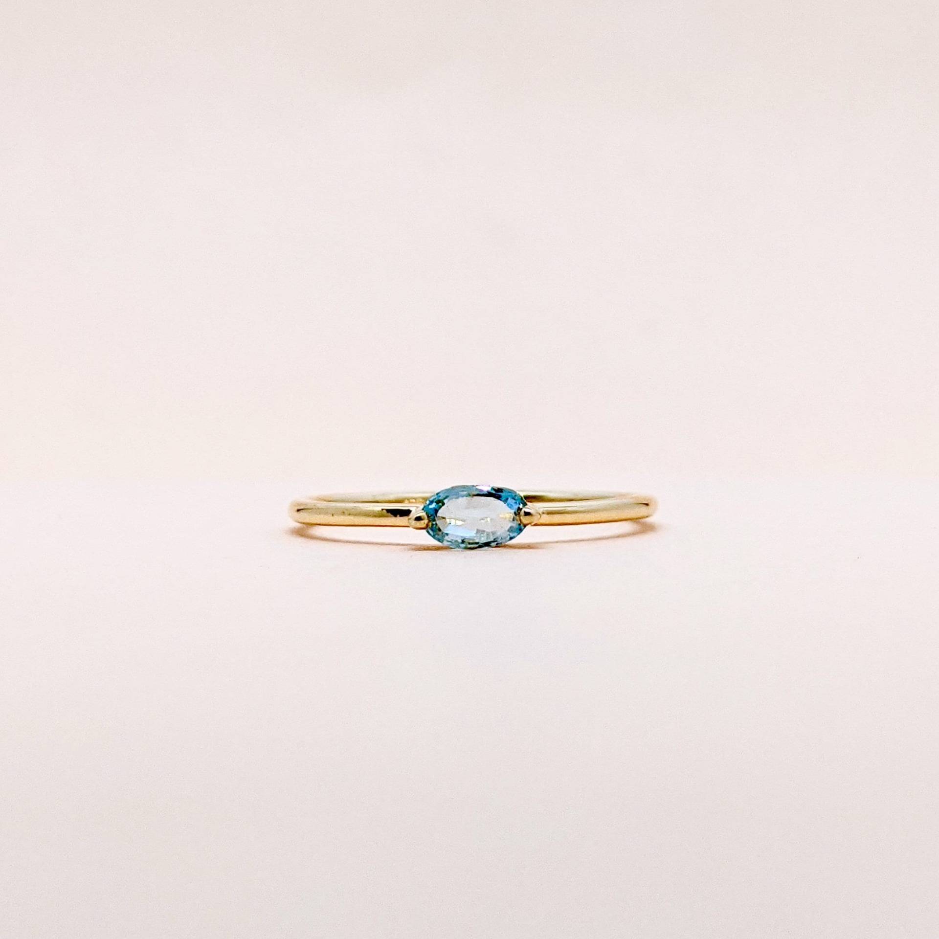 14K Gold Aquamarin-Ring Art-Deco-Ring Minimal Goldring Zierliche Ring Ovaler Stein Massivgoldring März Geburtsstein Hochzeitsgeschenk von AlchemyJewelryIN
