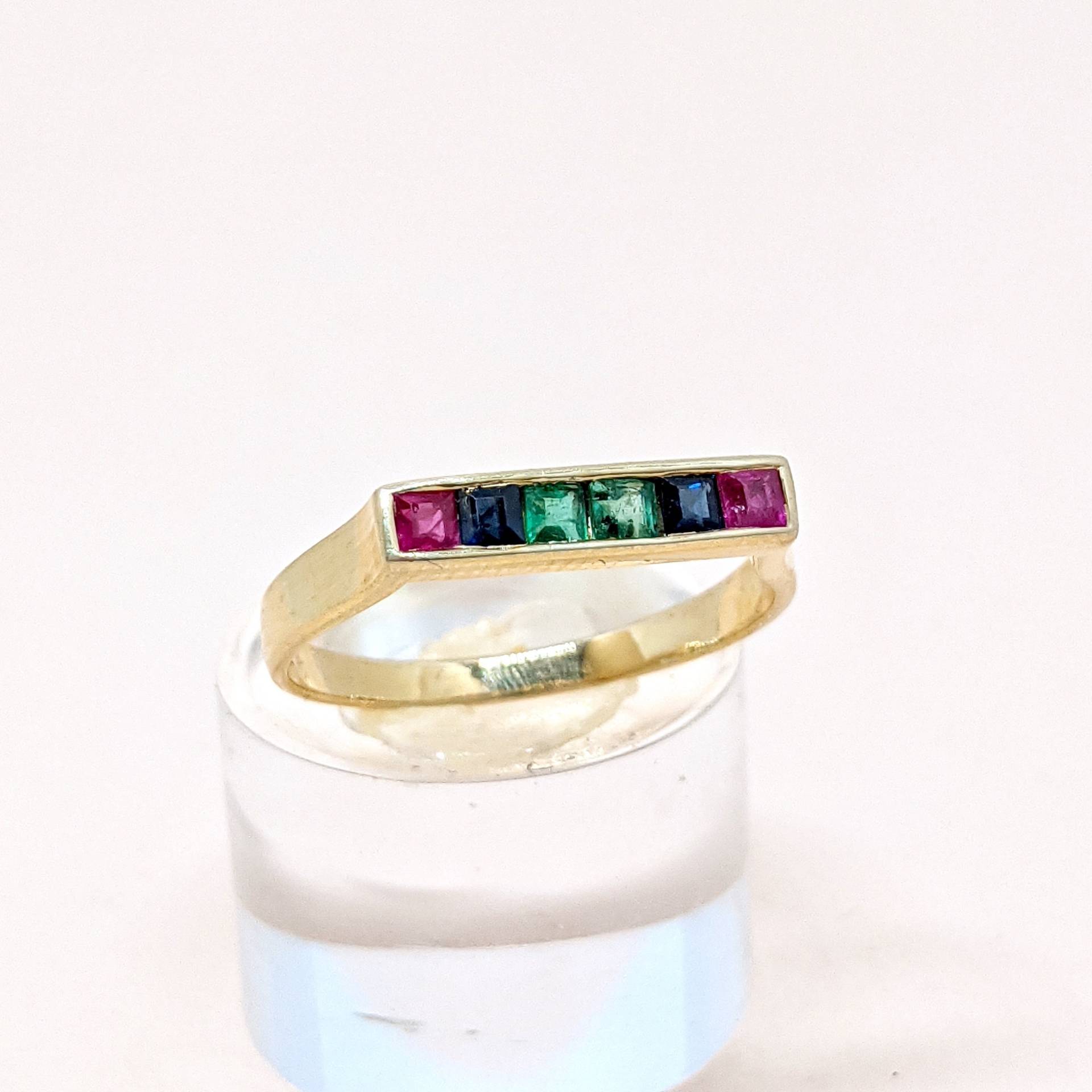 14K Gold Rubin Smaragd Saphir Ring Baguette Cut Lünette Rubinring Art Deco Feiner Saphirring Hochzeitsgeschenk von AlchemyJewelryIN