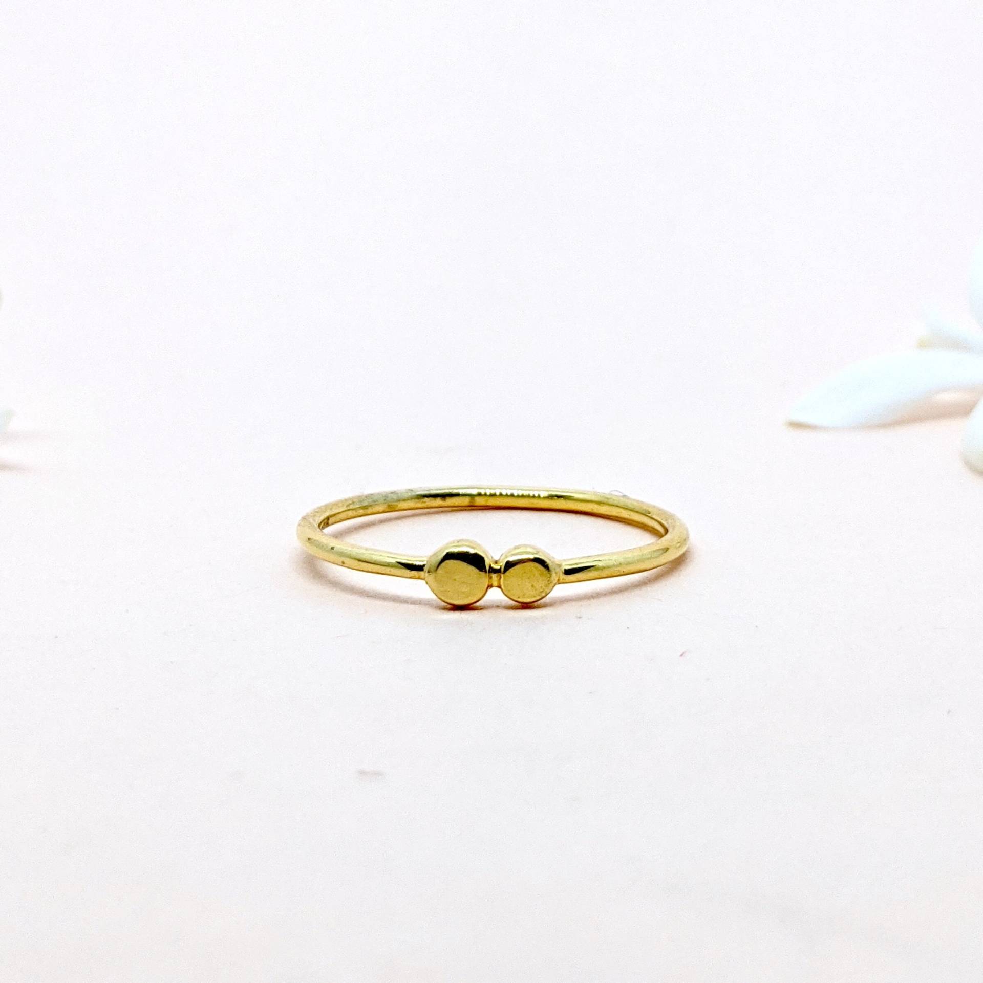 14K Goldring Stapelbarer Zierlicher Ring Art Deco Massivgoldring Für Den Alltag Geburtstagsgeschenk Verlobungsgeschenk Sie von AlchemyJewelryIN