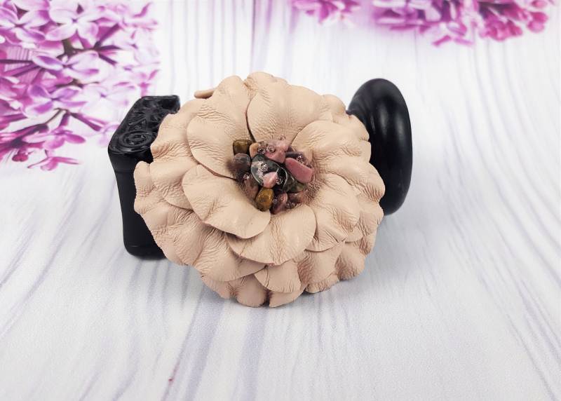 Leder Brosche von AlenchenShop