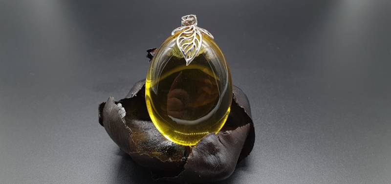 Bernstein Anhänger, Echter Bernstein, Unfined Gelb Klarer Tropfen, #051 von AlexAmberShop