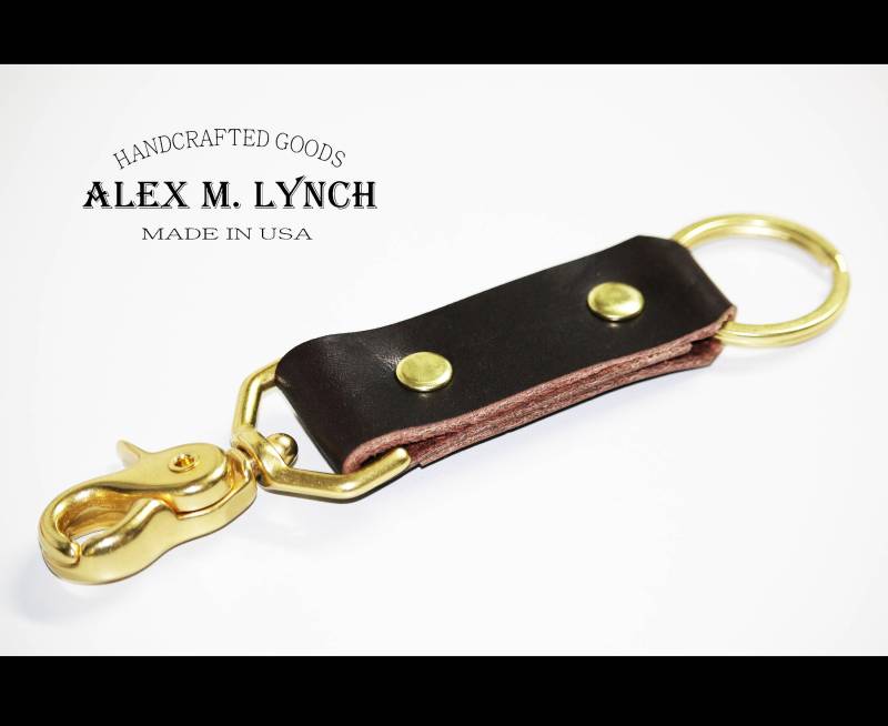 Braunleder Schlüsselanhänger - Leder Kostenlose Monogramm Hand Gestempelt Braunleder Schlüsselanhänger - Leder Kostenlose Monogramm Hand Gestempelt von AlexMLynch