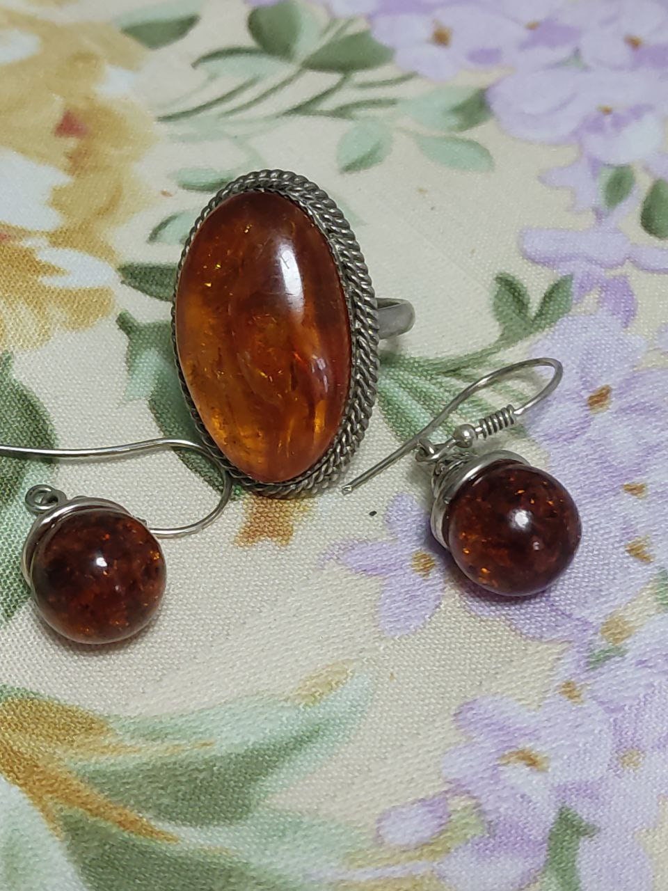 Vintage-Silber, Besetzt Mit Bernstein 925 Vintage-Silber, Besetzt Mit Bernstein 925 von AlexVintage1820
