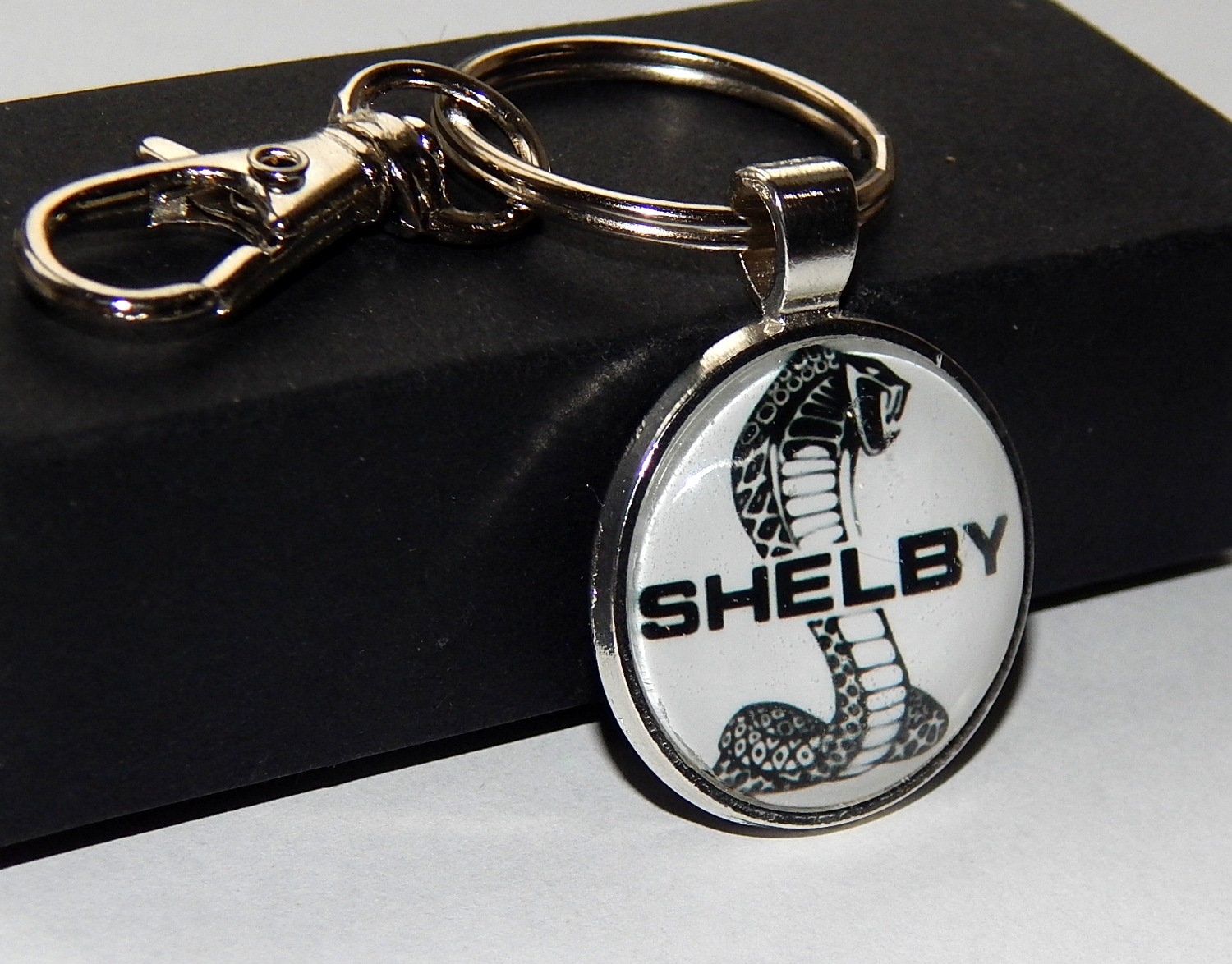 Ford Shelby Cobra Schlüsselanhänger Auto Logo Emblem Schmuck von AlexaArtBoutique