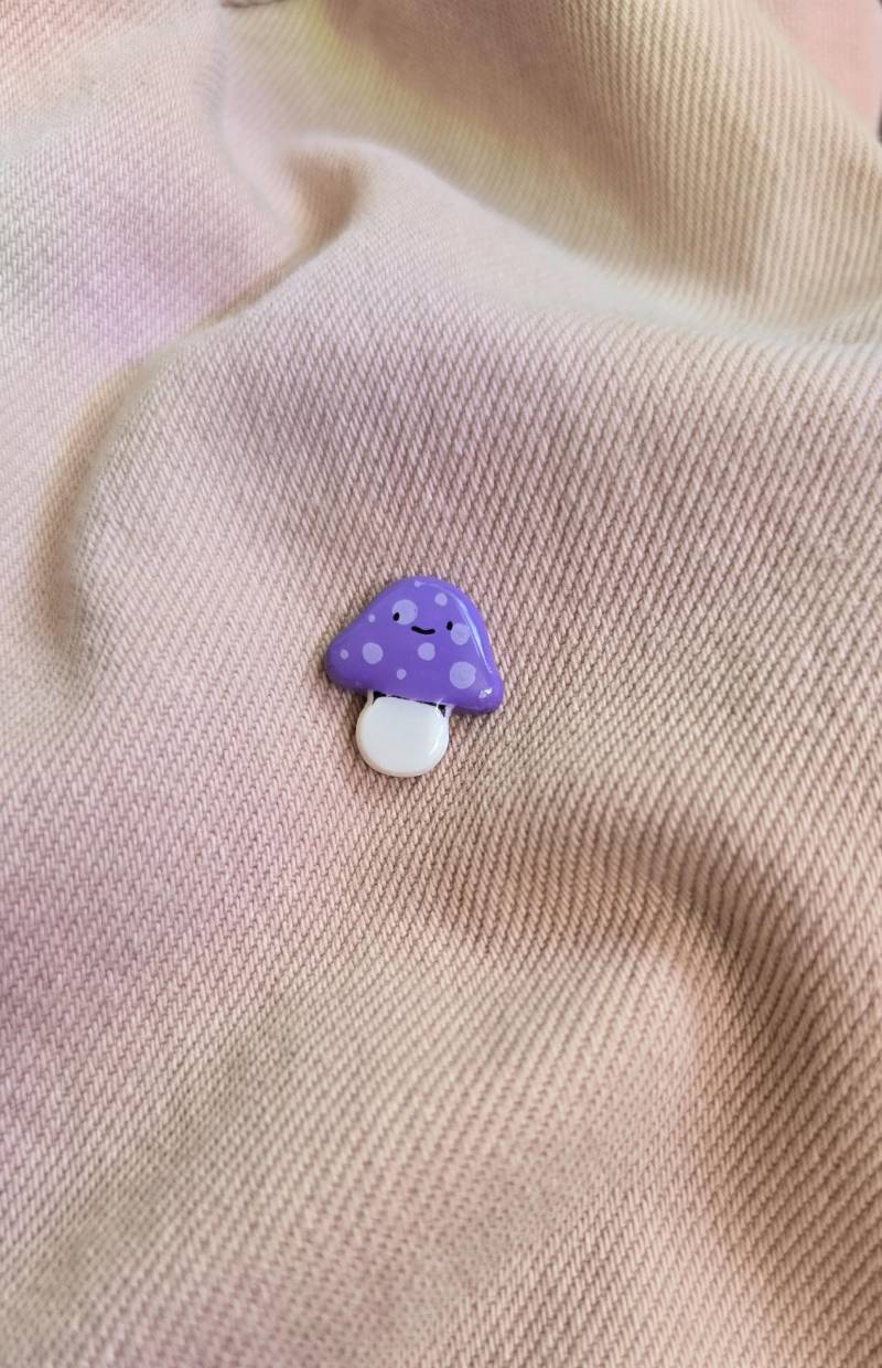 stardew Valley Lila Pilz Pin Oder Magnet stardew Valley Lila Pilz Pin Oder Magnet von Alexamalt