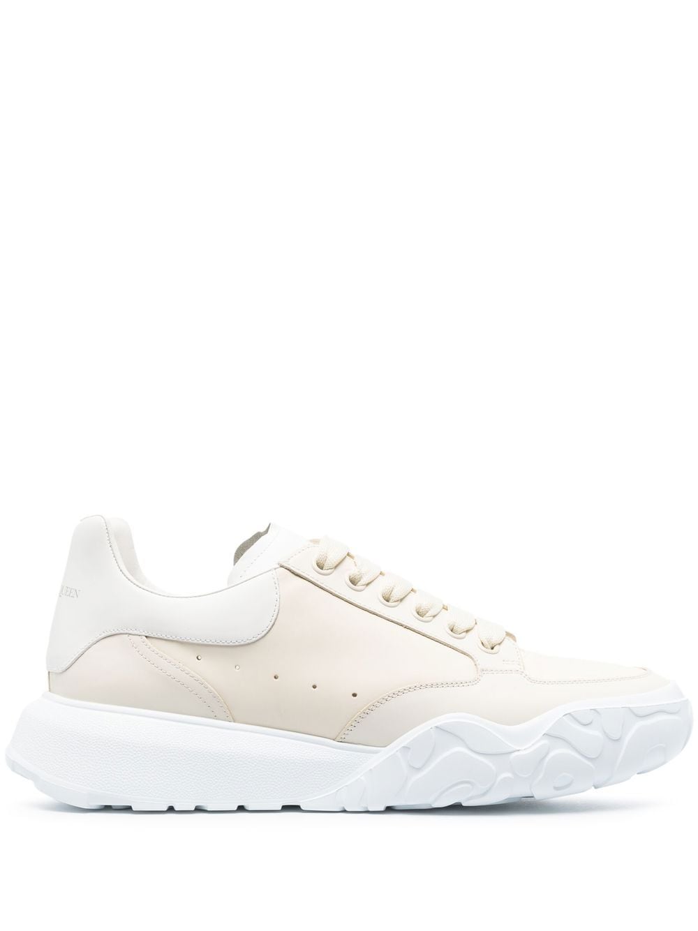 Alexander McQueen Court Sneakers - Nude von Alexander McQueen