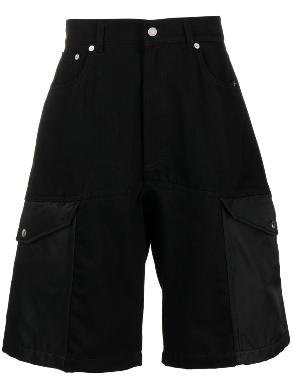 Alexander McQueen Hybrid Jeans-Shorts mit Cargotaschen - Schwarz von Alexander McQueen