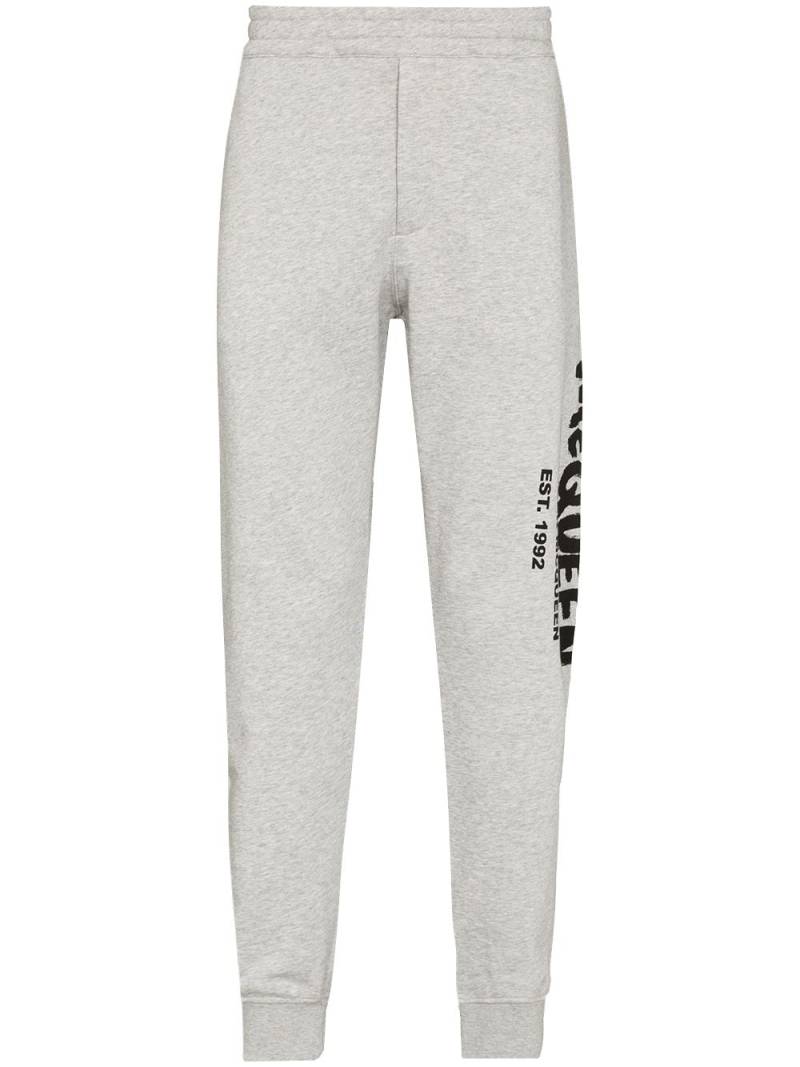 Alexander McQueen Jogginghose mit Graffiti-Print - Grau von Alexander McQueen