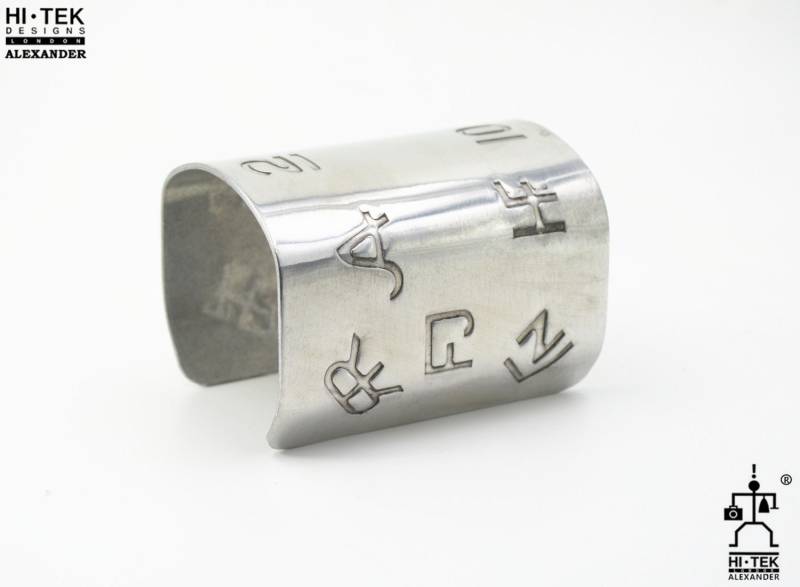 Hallo Handschellen Tek Alexander Goth Handgemachte Steampunk Vintage-Schmuck Metall Armband von AlexanderHiTek