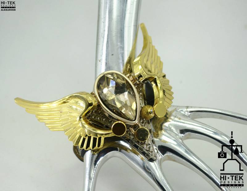 Hallo Tek Alexander Goth Handgemachte Steampunk Flügel Unisex Schmuck Manschette Armband von AlexanderHiTek