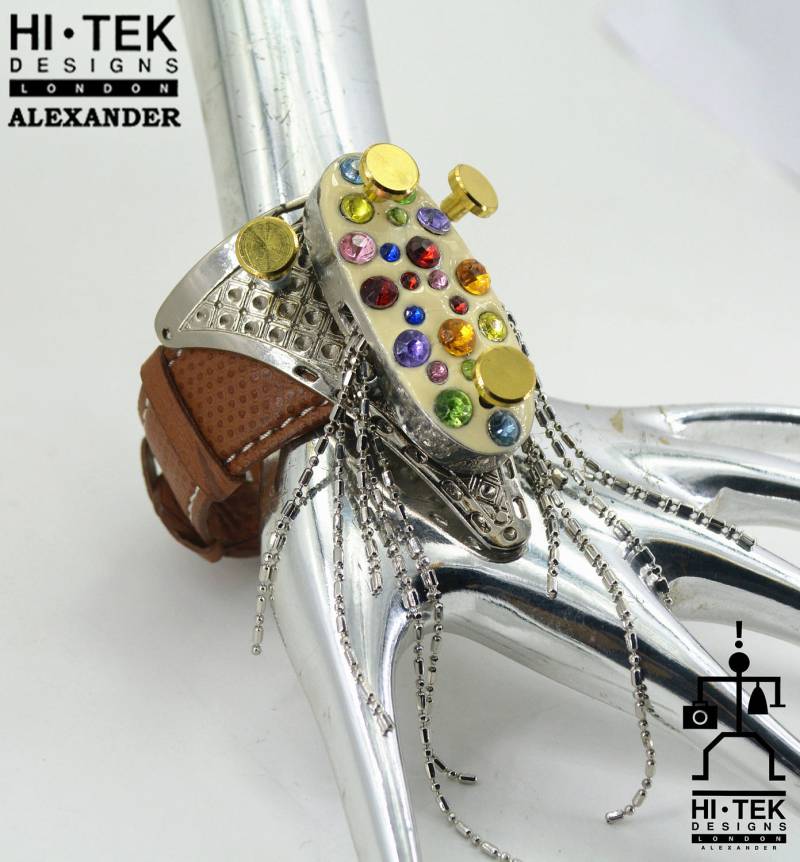 Hallo Tek Alexander Goth Handgemachte Steampunk Frauen Schmuck Manschette Armband von AlexanderHiTek