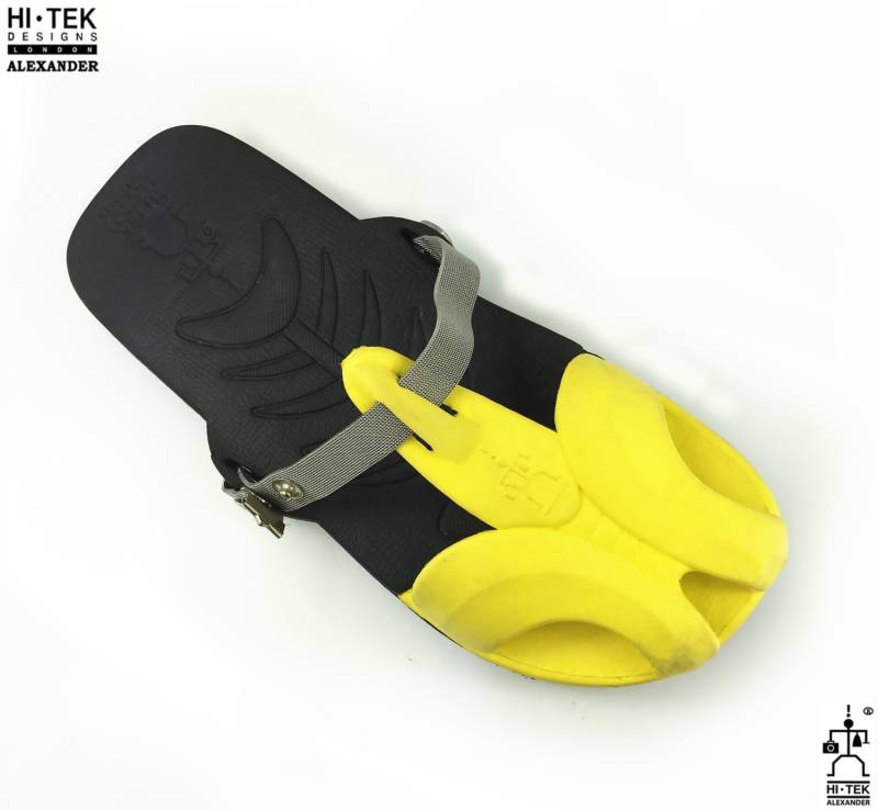 Hi Tek Alexander Goth Unikat Ausgefallen Futurisitc Handgemacht Herren Strand Sandale von AlexanderHiTek