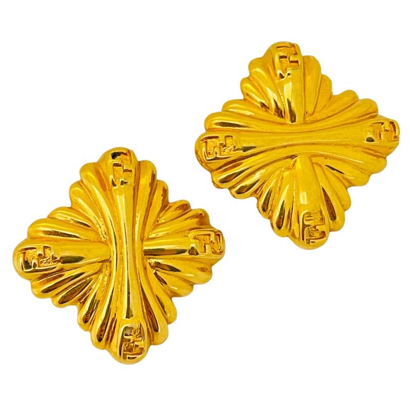 Vintage Fendi Logo Signiert Gold Designer Startbahn Pierced Ohrringe von AlexandersBoutiqueUS