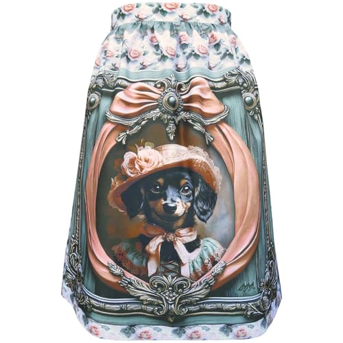 Alexandra Maxa - Dirndlschürze „Dackelblick & Spitzenhut“ in Baumwoll-Satin - exklusives Hunde-Motiv für Ihren einzigartigen Dirndl-Look (Midi - 67cm, Dackelblick & Spitzenhut, Gr. 36-40) von Alexandra Maxa