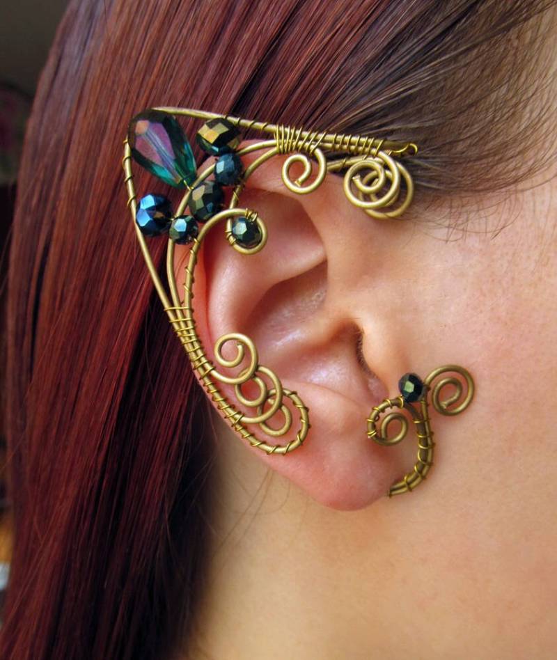 Smaragd Ohrmanschetten Elfe Ohr Manschette Messing Elfen Ohren Ohrringe Nicht Piercing Draht Schmuck Gewickelt Ohrmanschette von AlexandriaStyle