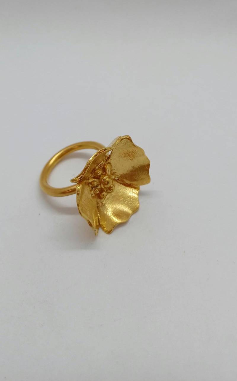 Mohnblumen Ring Aus Vergoldetem Sterlingsilber Mohnblumen Ring Aus Vergoldetem Sterlingsilber von AlexiaJewelryShop