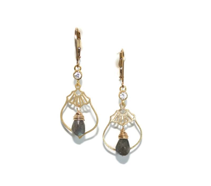 Exklusive Gingko-Laternen-Ohrringe Aus Labradorit-Gold-Vermeille von AlexisLDesigns