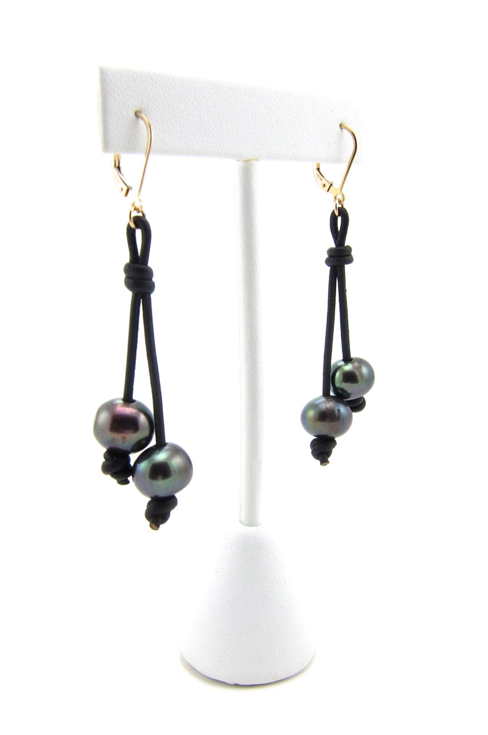 Tahitian Grau Perle Leder Gold Ohrringe Tahitian Grau Perle Leder Gold Ohrringe von AlexisLDesigns