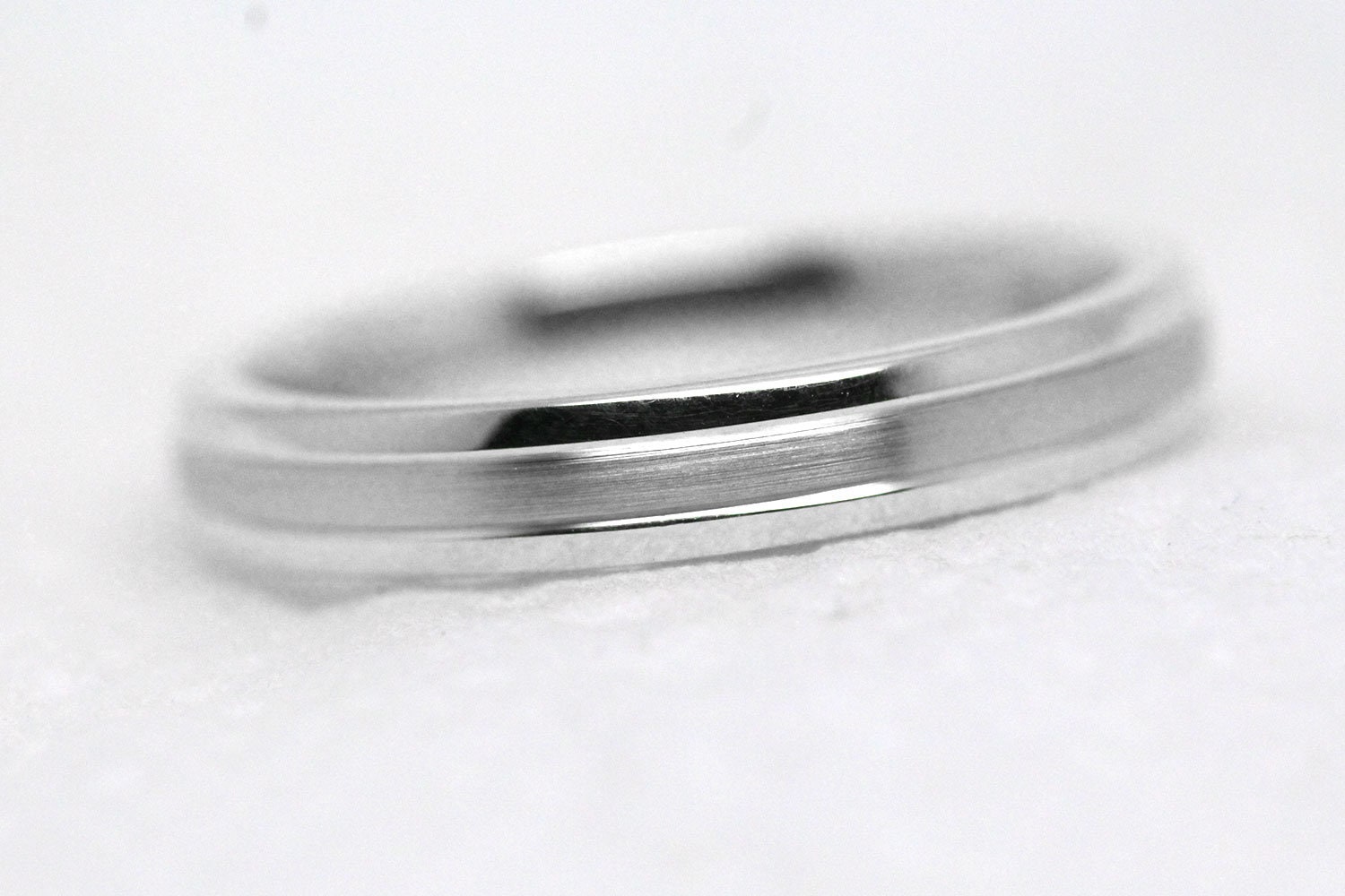 Massiver Silber Ehering 3 Mm Für Frauen & Männer, Minimalistisch, 925 Sterling Silber, Frauen, 0017 von AlexisTreasury