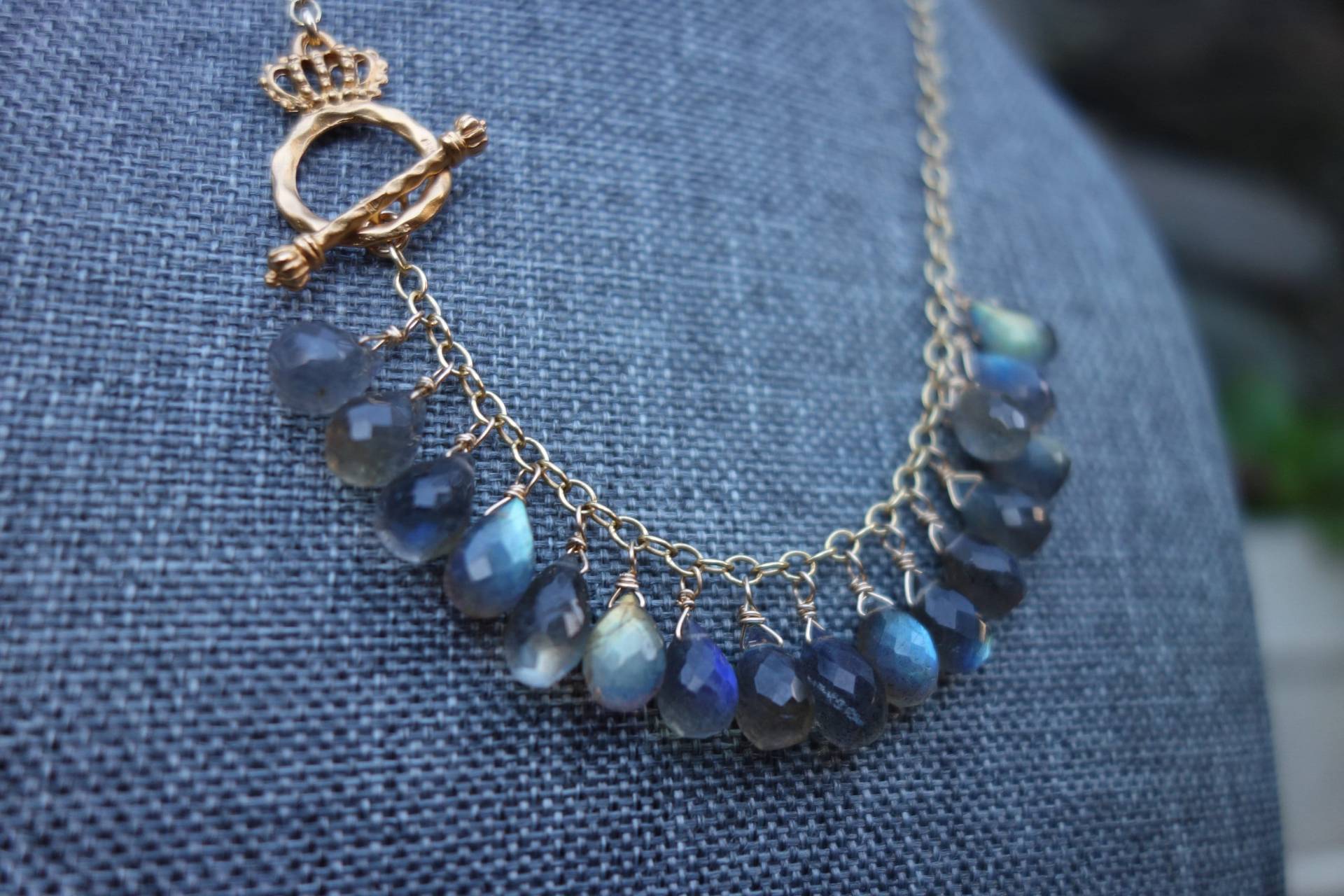 Labradorit Anhänger, Lange Halskette, Vermeil Weihnachtsgeschenk Für Sie, Sundance Style von Alforjewels