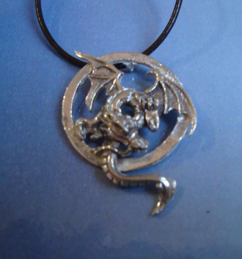 Drache Anfisbaena Zwei Köpfe, Anhänger Aus Sterlingsilber 925 Halskettenanhänger, Amulett-Symbol Regenerator Der Gesundheit von Algaba
