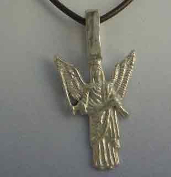 Engel Jeliel Anhänger Charm Handgemachtes Juwel in Sterling Silber 925 Halskette, Amulett Symbol Für Stabile Und Treue Liebesbeziehungen von Algaba