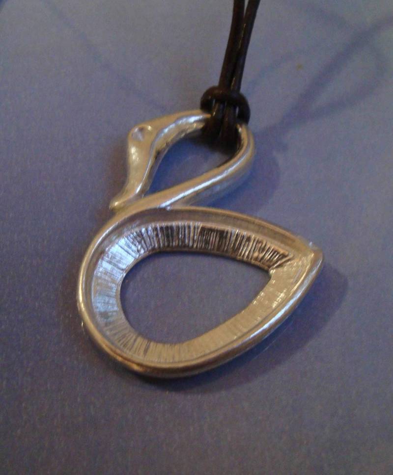 Schwan Anhänger Amulett Symbol Der Schönheit Und Reinigung Spirituelles Juwel in 925 Sterling Silber Halskette Mit Kordel Leder Enthalten Charm von Algaba