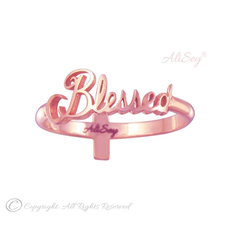 Blessed & Cross Wendering, Einzigartiges Design Aus Der Alisey "Blessed" Kollektion. Style-# Asr09Rg von AliSeyDesigns