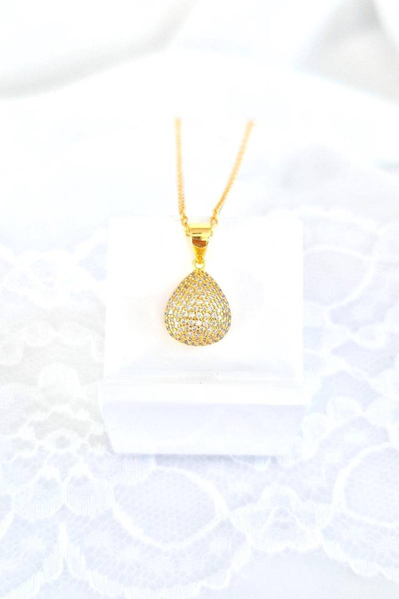 Goldene Halskette, Pavé Silber Anhänger Kette in Gold, Halskette Vergoldet Mit Kleinen Zirkonia von AliceGlamShop