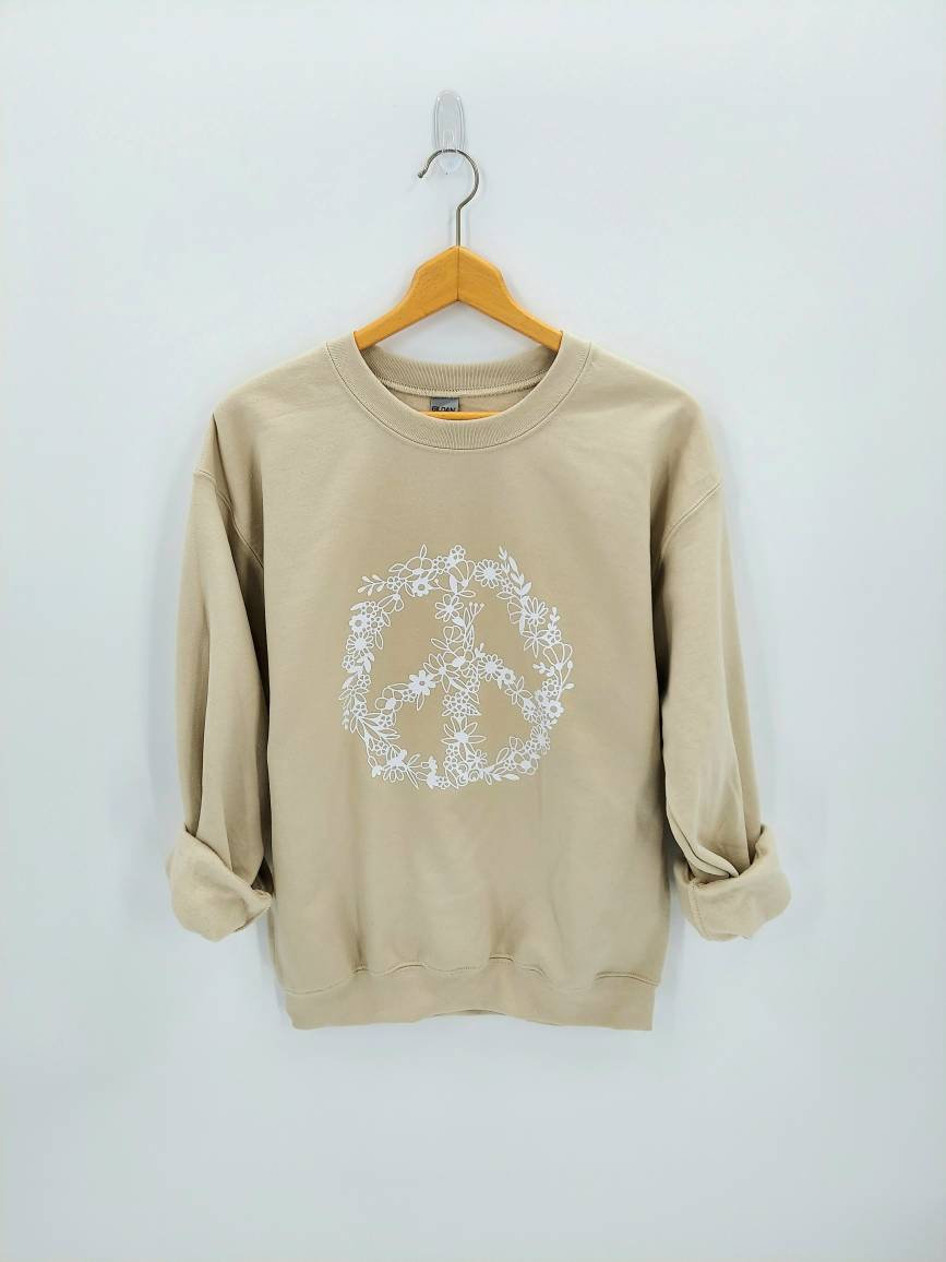 Blumenpullover - Peace Sign Pullover Shirt & Love Süßes Sweatshirt Für Frauen Wildflower von AliceJoyCreations