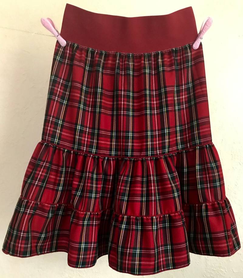 Damen - Stufenrock Rotes Schottenkaro Ungefüttert Verschiedene Größen Damen - Stufenrock Rotes Schottenkaro Ungefüttert Verschiedene Größen von AliciaZoeStyle