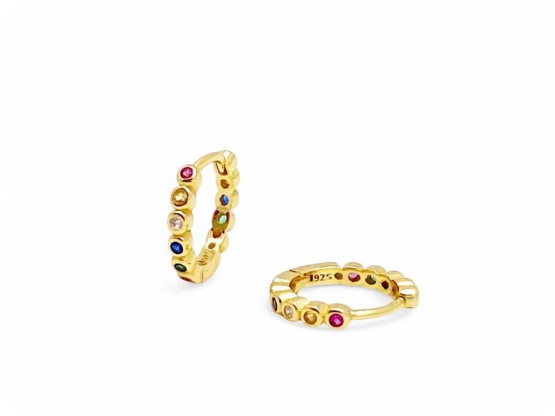 Regenbogen Gold Creolen Huggie Hoops Mit Bunten Zirkonsteinen | Rainbow Ohrringe 10mm, 925 Silber Vergoldet 18K Kinder von AliciasDiaryBerlin