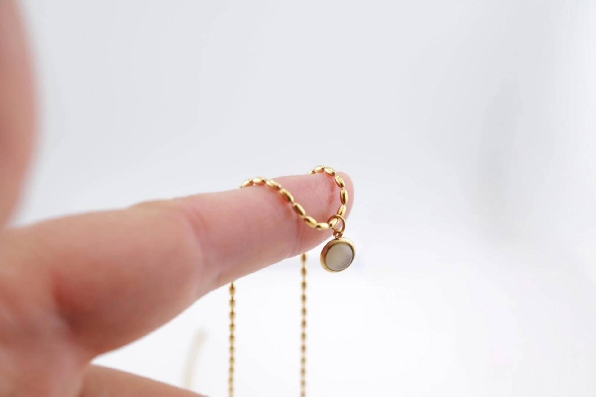 Wasserfeste Edelstahl Halskette Mit Anhänger | Zierliche Kette Stein Geschenke Valentinstag Freundin Tarnish Free Jewelry Geschenk Bf von AliciasDiaryBerlin