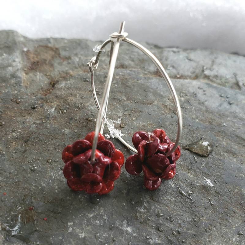 Blume Creolen 1 Zoll Sterling Silber Mit Roten Emaille Blumen Rote Rose Ohrringe Metall Brautjungfern Fj20 Blume Creolen 1 Zoll Sterling Silber Mit Roten Emaille Blumen Rote Rose Ohrringe Metall Brautjungfern Fj20 von AliciasOddities