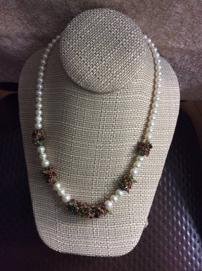 Elegante Perle Und Tourmeline Halskette Elegante Perle Und Tourmeline Halskette von AliciasSunflowerGems