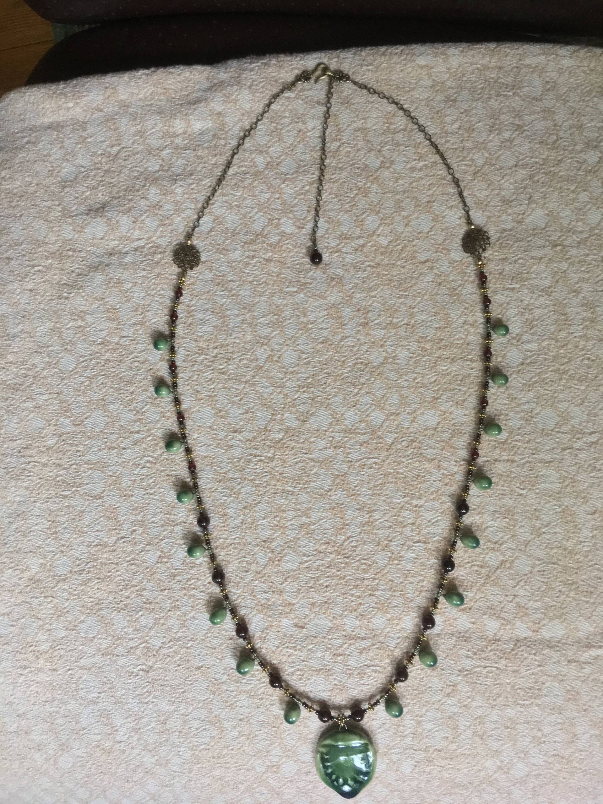 Schwankende Sommernächte Halskette Schwankende Sommernächte Halskette von AliciasSunflowerGems