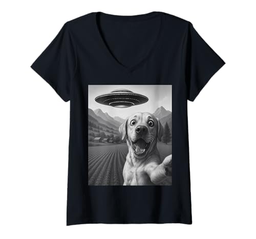 Damen Lustiges Alien UFO Labrador Retriever Abduktion Selfie T-Shirt mit V-Ausschnitt Damen Lustiges Alien UFO Labrador Retriever Abduktion Selfie T-Shirt mit V-Ausschnitt von Alien Labrador Retriever Humor Gifts for UFO Fans