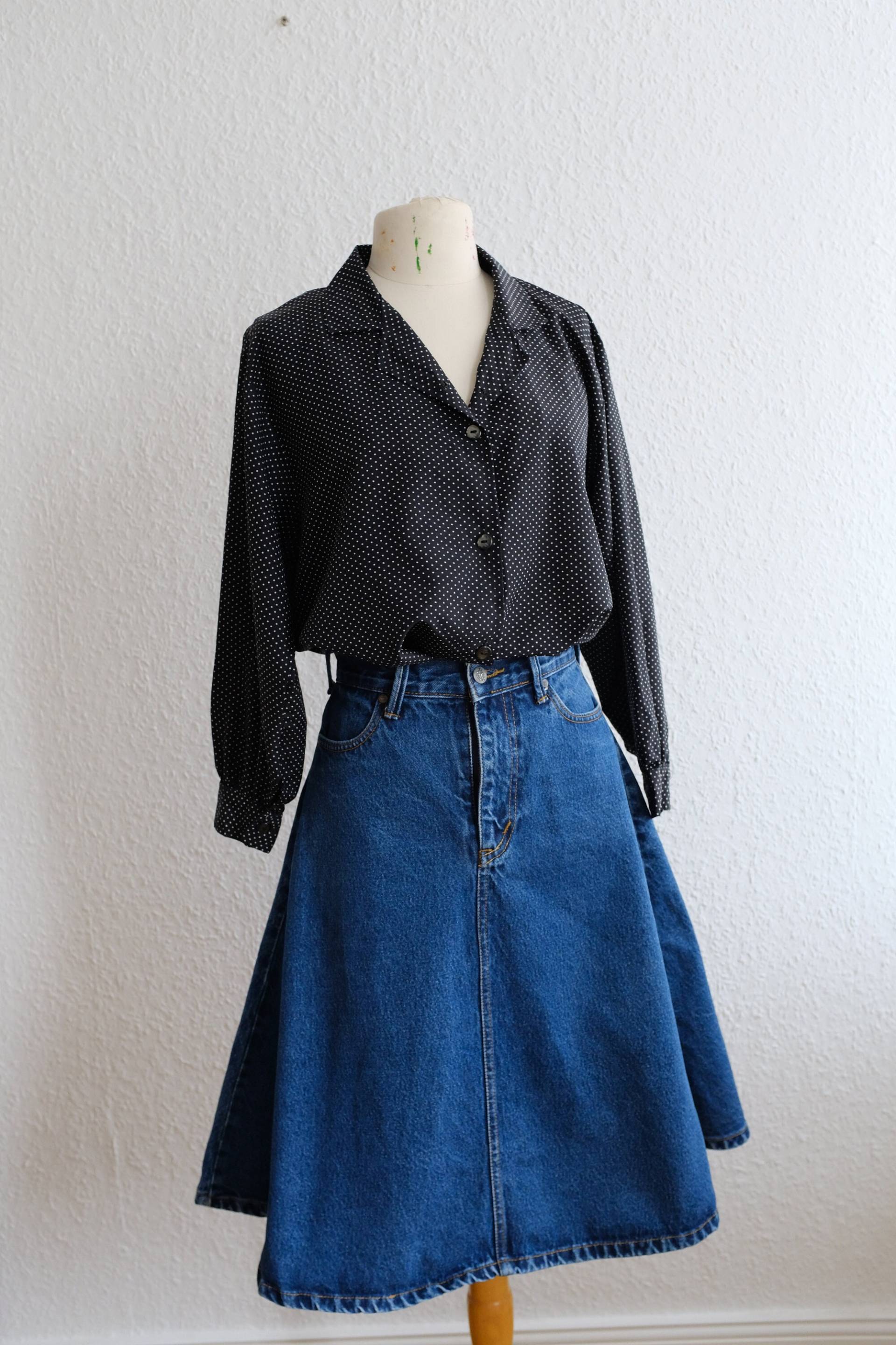 Vintage 80Er Schwarze Polka Dot Bluse. Frauen Größe L Vintage 80Er Schwarze Polka Dot Bluse. Frauen Größe L von AlienArmpit