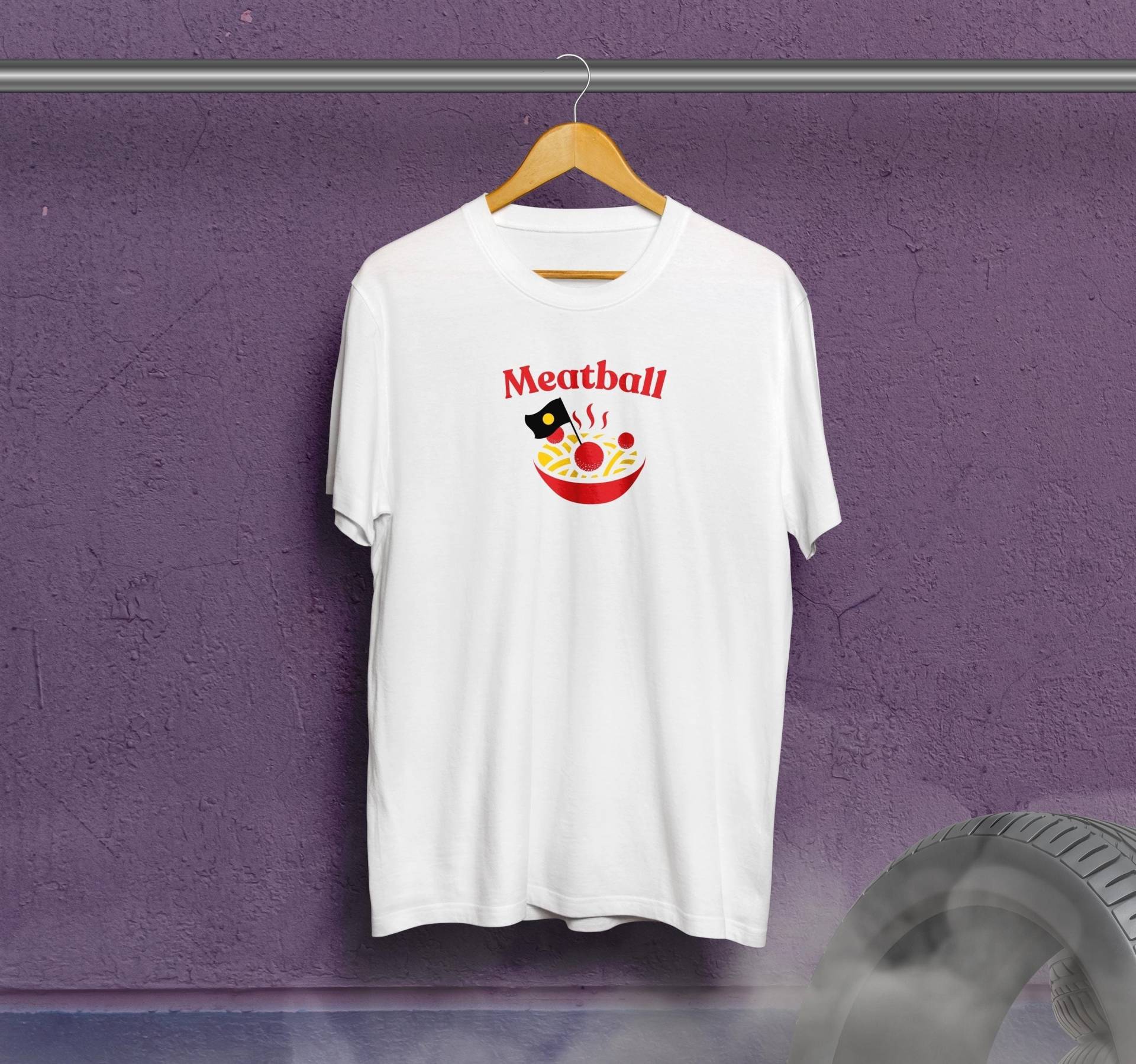 Meatball. Funny Heavyweight Crewneck T-Shirt For Kart Drivers, Race Simracers & Motorsport Enthusiasts Meatball. Funny Heavyweight Crewneck T-Shirt For Kart Drivers, Race Simracers & Motorsport Enthusiasts von alienpace