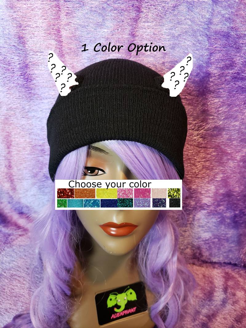 Made To Order Benutzerdefinierte Farbe Horn Beanie Made To Order Benutzerdefinierte Farbe Horn Beanie von Alienphant