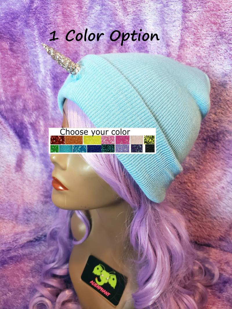 Made To Order Custom Unicorn Horn Beanie in Wunsch-Farben Made To Order Custom Unicorn Horn Beanie in Wunsch-Farben von Alienphant