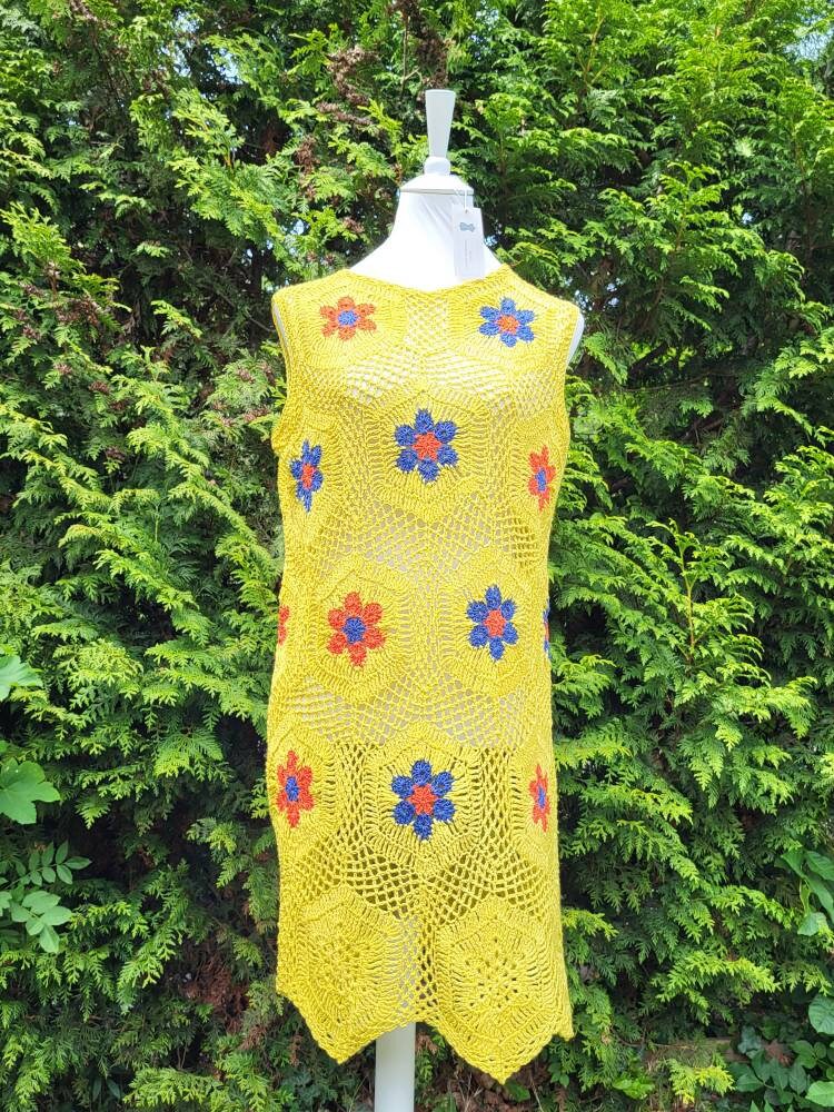 Sommerkleid/Tunicakleid Gehäkelt in Gelb Mit Blumenmuster, Sehr Weich, Festlich Und Alltäglich Passend, Handgemacht, Sommerlich, Kleid von AlievHandmadePieces