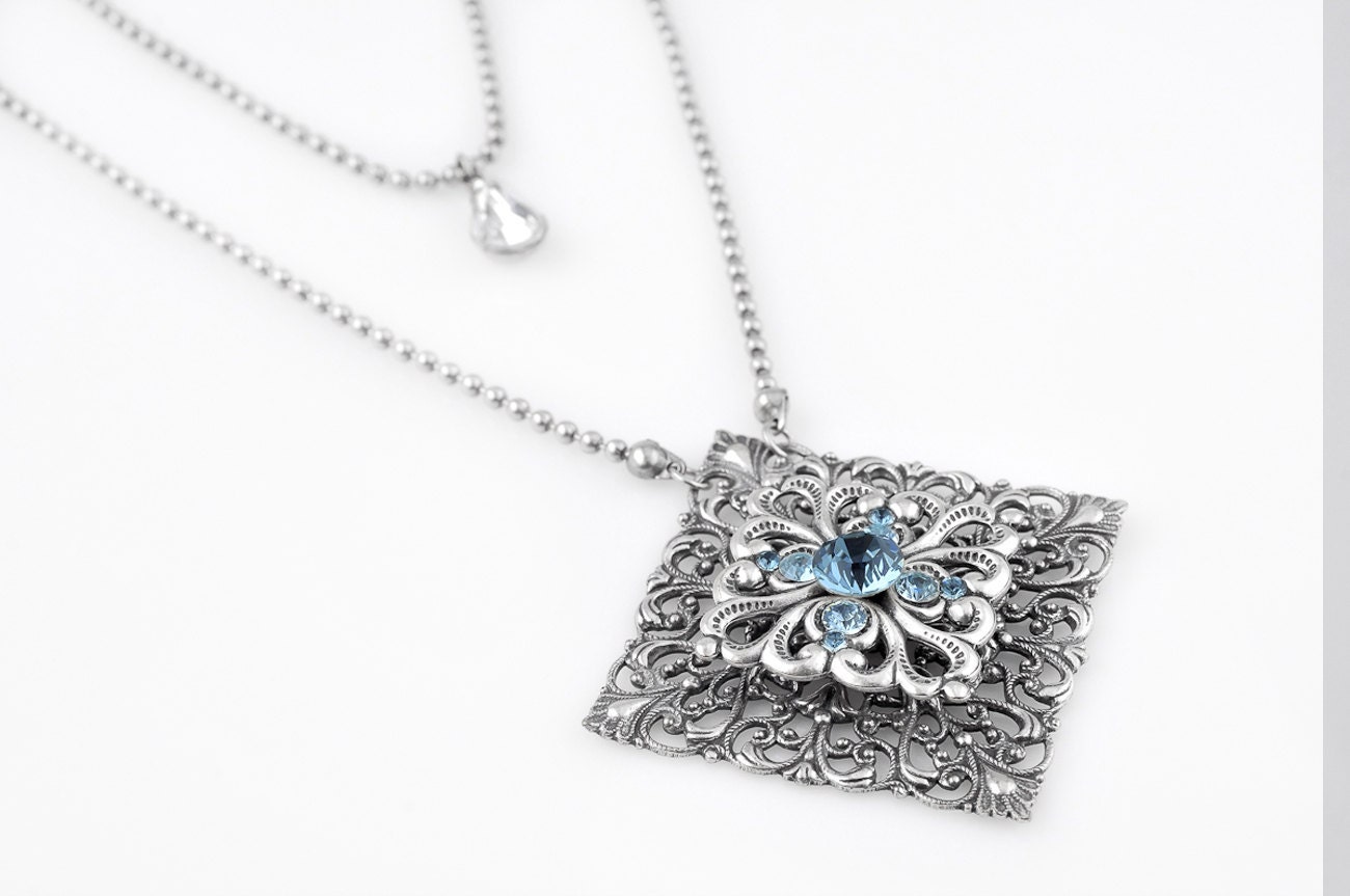 Silber Doppelstrang Filigrane Halskette Mit Shapire Und Blauen Kristallen - Eleganter Schmuck Kristallschmuck Rhombus Nellie von AlinYerushalmi