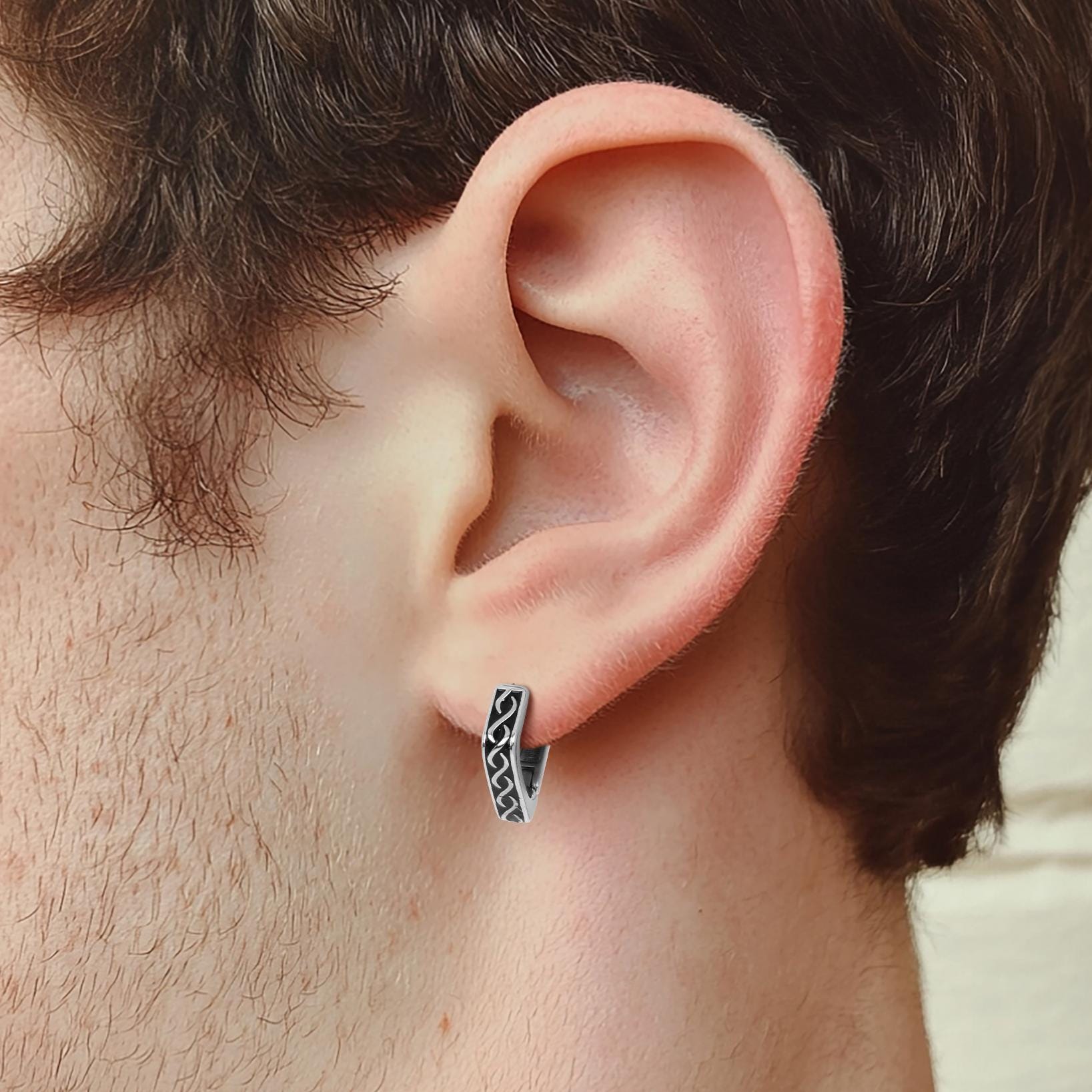 Geometric Men Hoop Earrings, Vintage Triangle Stainless Steel Earring For Men, Punk Huggie Hoops, Party Earrings Geometric Men Hoop Earrings, Vintage Triangle Stainless Steel Earring For Men, Punk Huggie Hoops, Party Earrings von AlinaChicJewelry