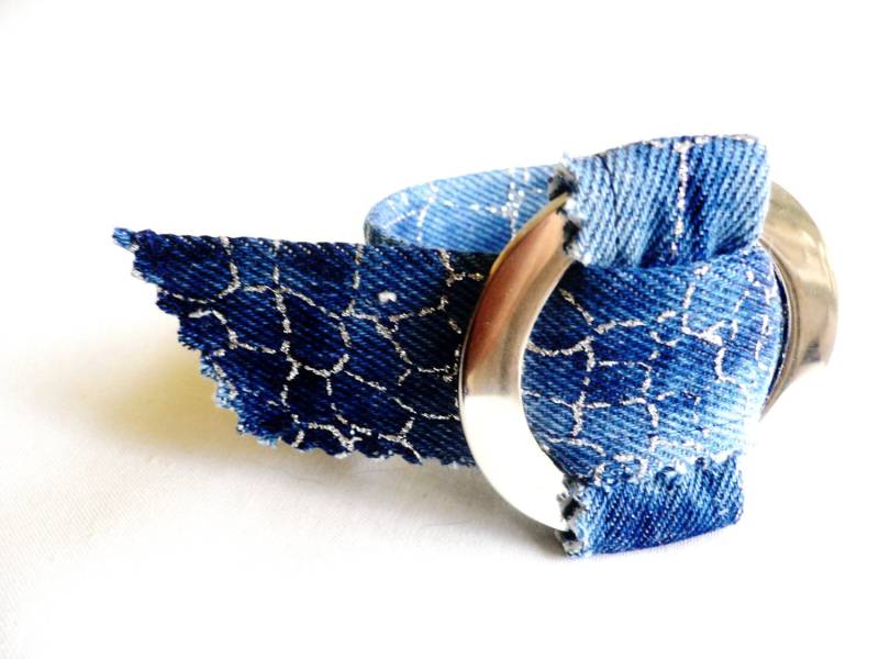 Armband... Elegante Denim... Modernes Manschette Armband von AlinasArt